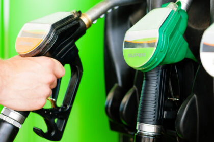 benzina si motorina se scumpesc de la 1 iulie cu cat vom plati mai mult pentru un litru de carburant 665de5a346db4
