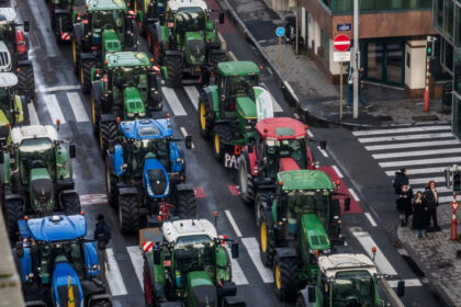 mae avertizeaza romanii care merg in belgia un protest al fermierilor va bloca traficul rutier in bruxelles 665e055c3645a