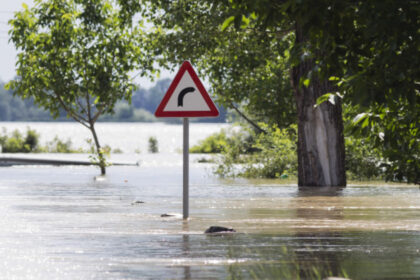 pericol de inundatii in sapte judete din tara pana marti dimineata care sunt zonele afectate 666718f390e0c