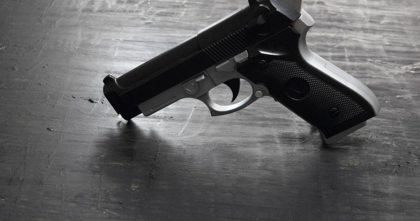 video revolta in new york dupa ce politistii au impuscat mortal un copil de 13 ani care fugea cu un pistol de jucarie in mana 668172fcae11c