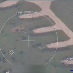 video imagini din drona cu momentul in care rusii lovesc mai multe avioane de lupta su 27 la o baza aeriana ucraineana 6683ffb357ebe