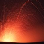 videofoto alerta rosie in italia unde vulcanii etna si stromboli au erupt in acelasi timp aeroportul din catania a fost inchis 66879d8adac7b